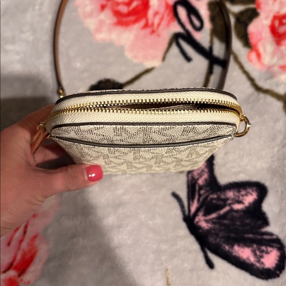 Michael Kors Beige and Brown Crossbody Bag - Picture 7 of 14